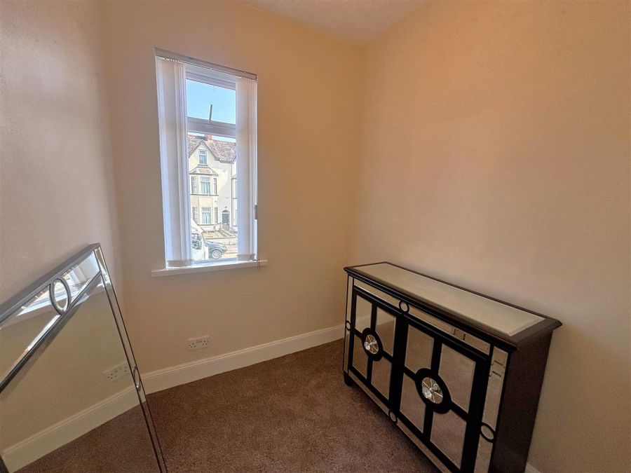 706 Crumlin Road