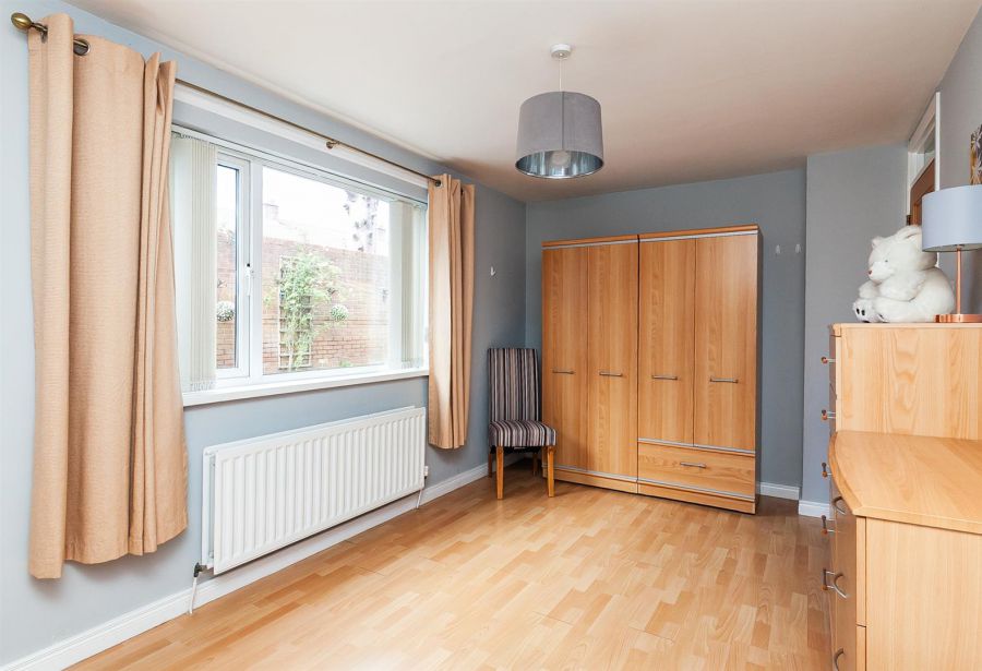 22 Chichester Gardens