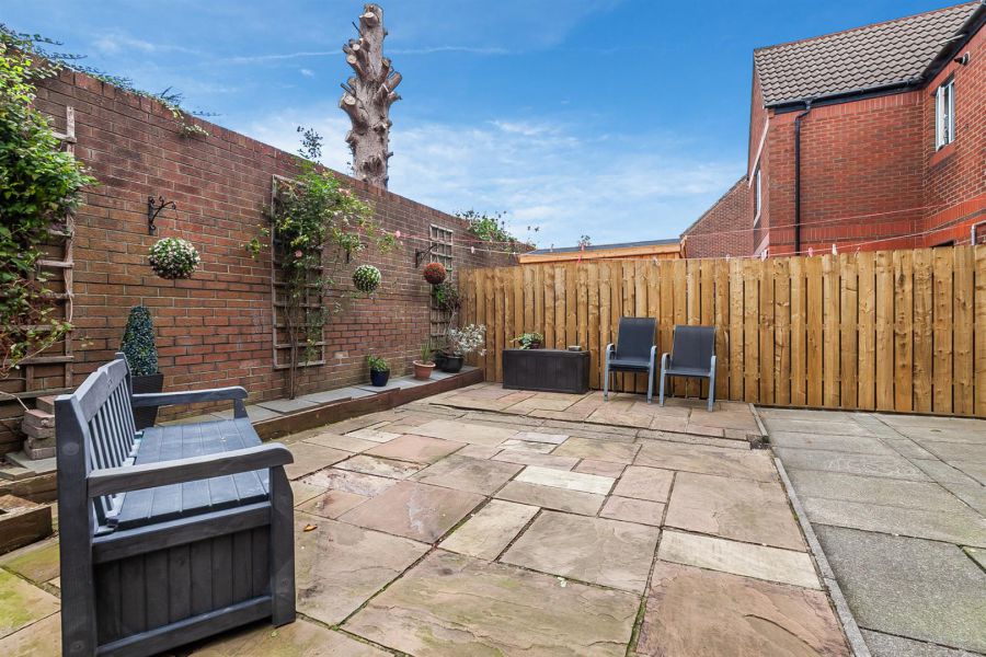 22 Chichester Gardens