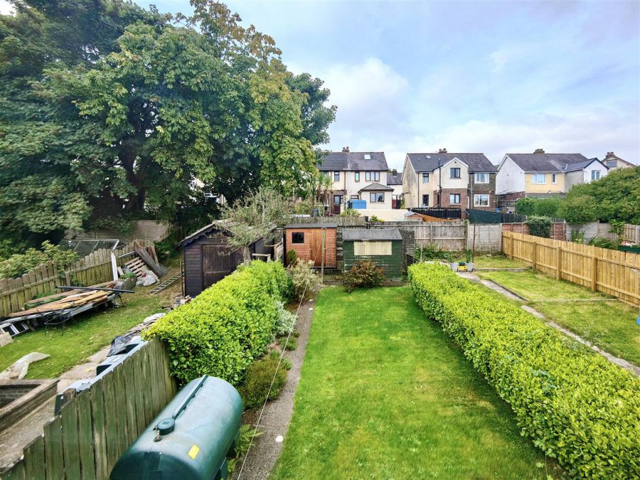160 Joanmount Gardens