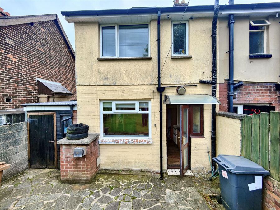 160 Joanmount Gardens