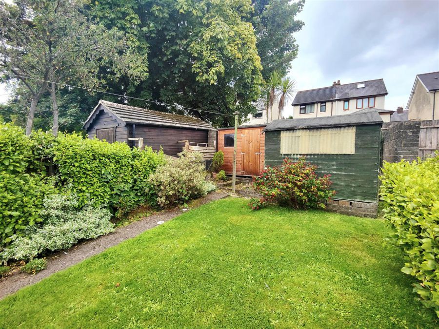 160 Joanmount Gardens
