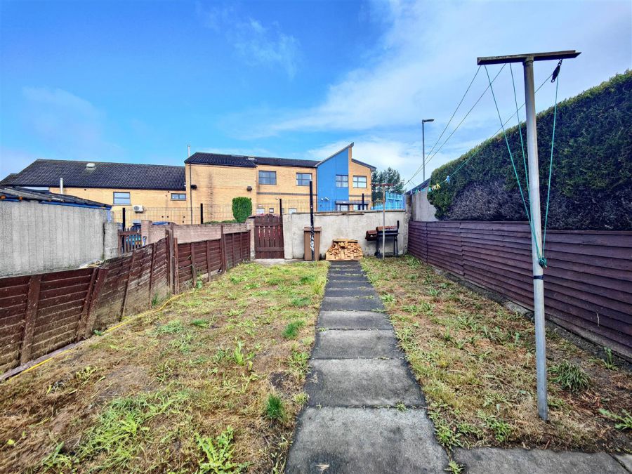 3 Tedburn Park