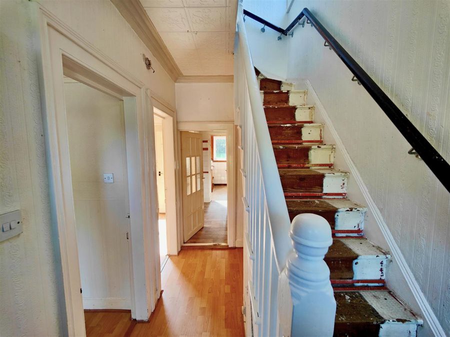 588 Shore Road