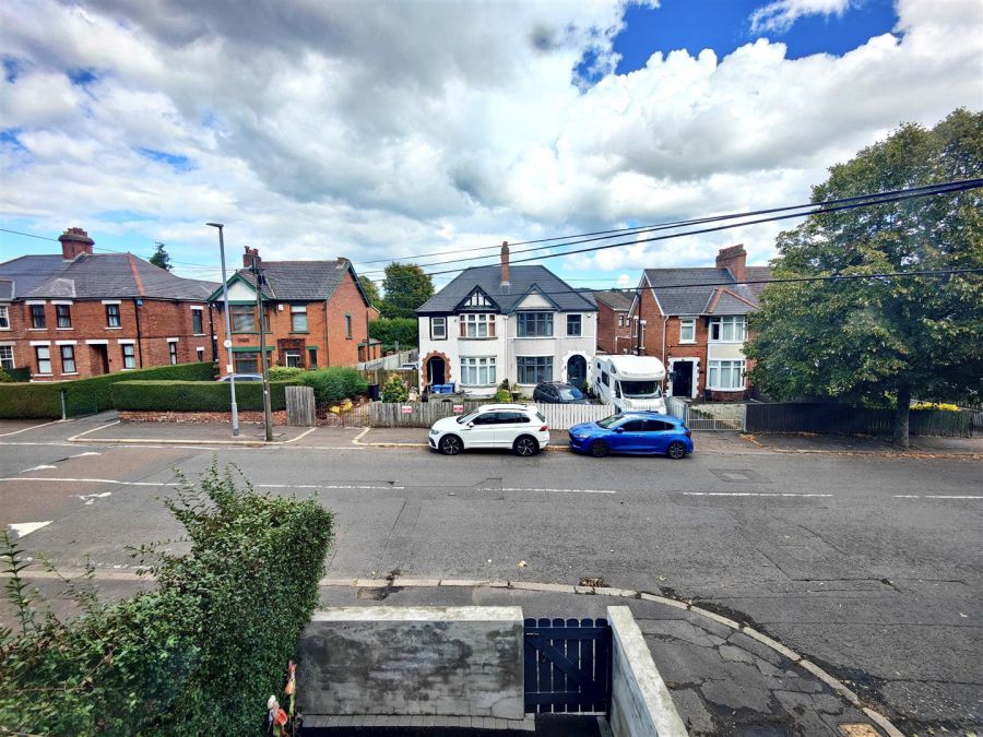53 Skegoneill Avenue