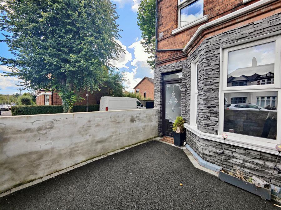 53 Skegoneill Avenue