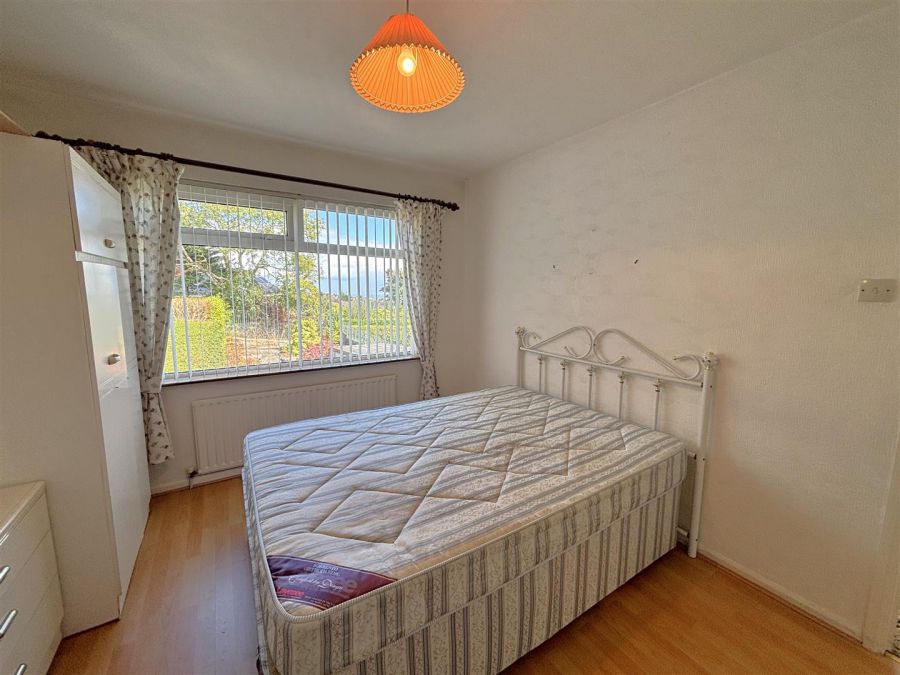 9 Springvale Drive