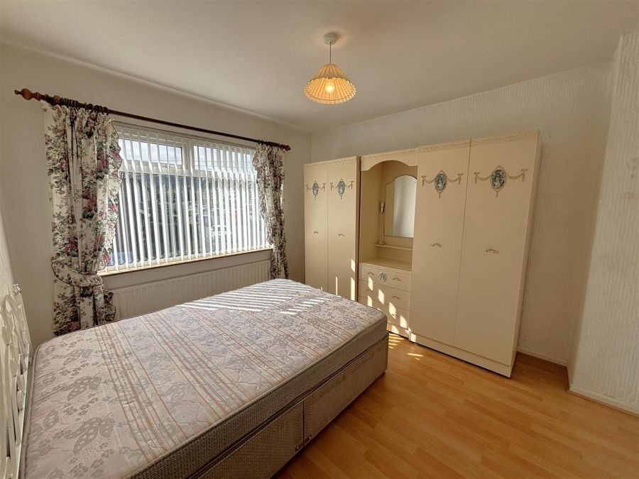 9 Springvale Drive