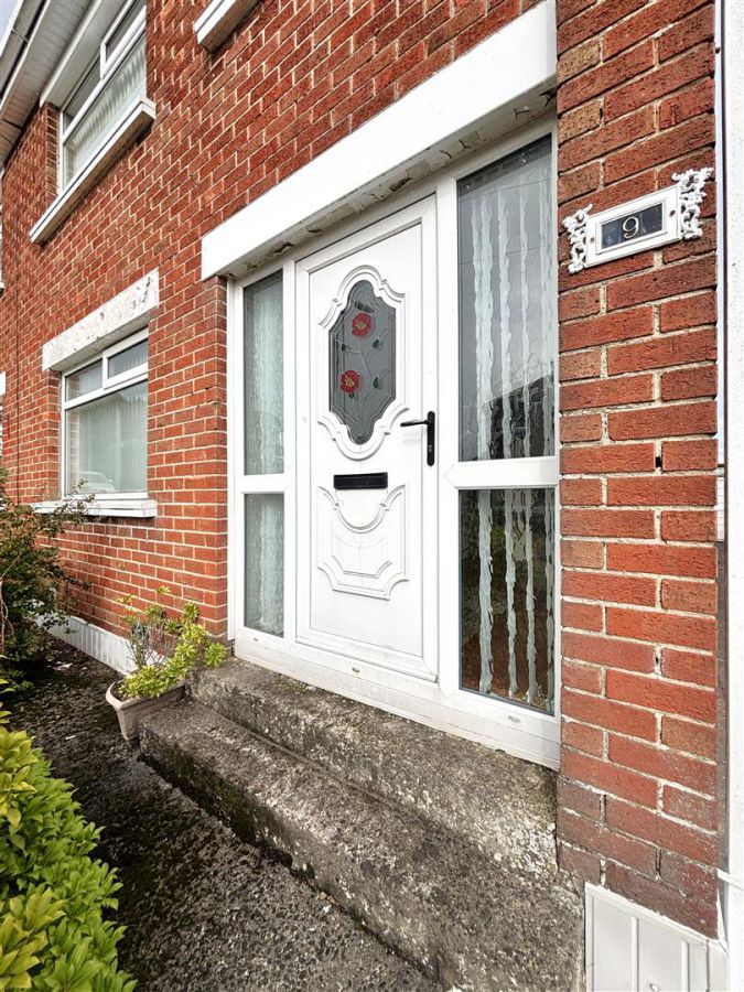 9 Springvale Drive