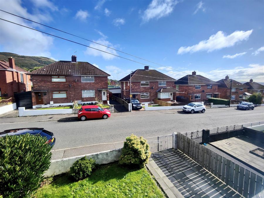 72 Kilcoole Park