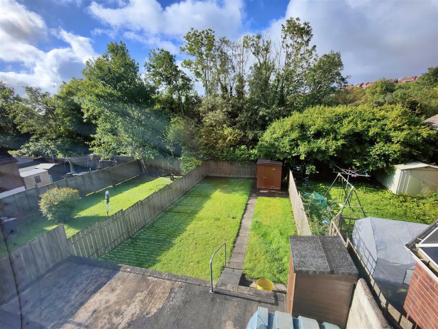 72 Kilcoole Park