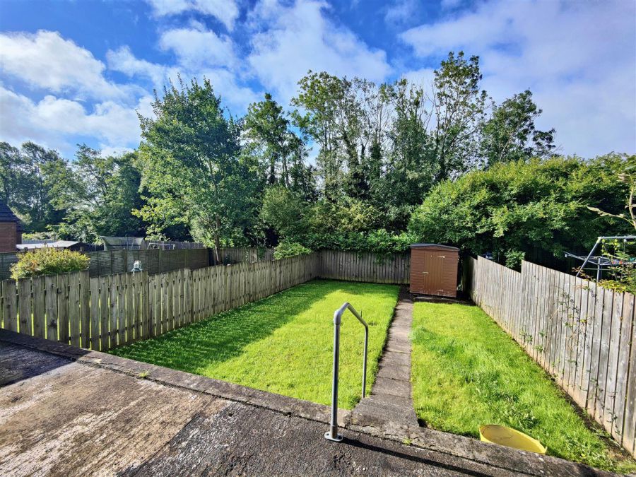 72 Kilcoole Park