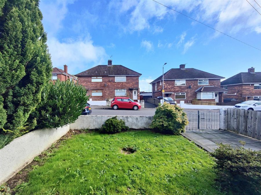 72 Kilcoole Park