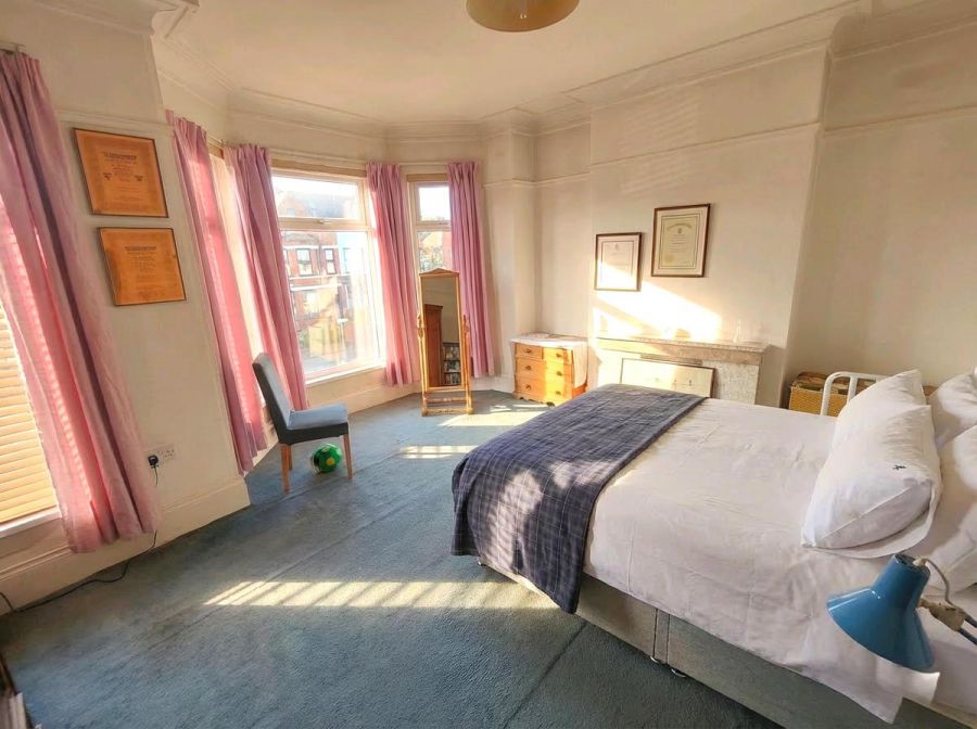 Honeyford, 457 Oldpark Road