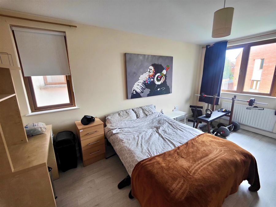 205 Alexandra Park Avenue