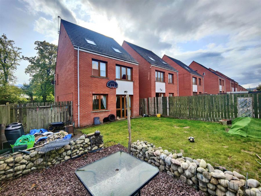 205 Alexandra Park Avenue