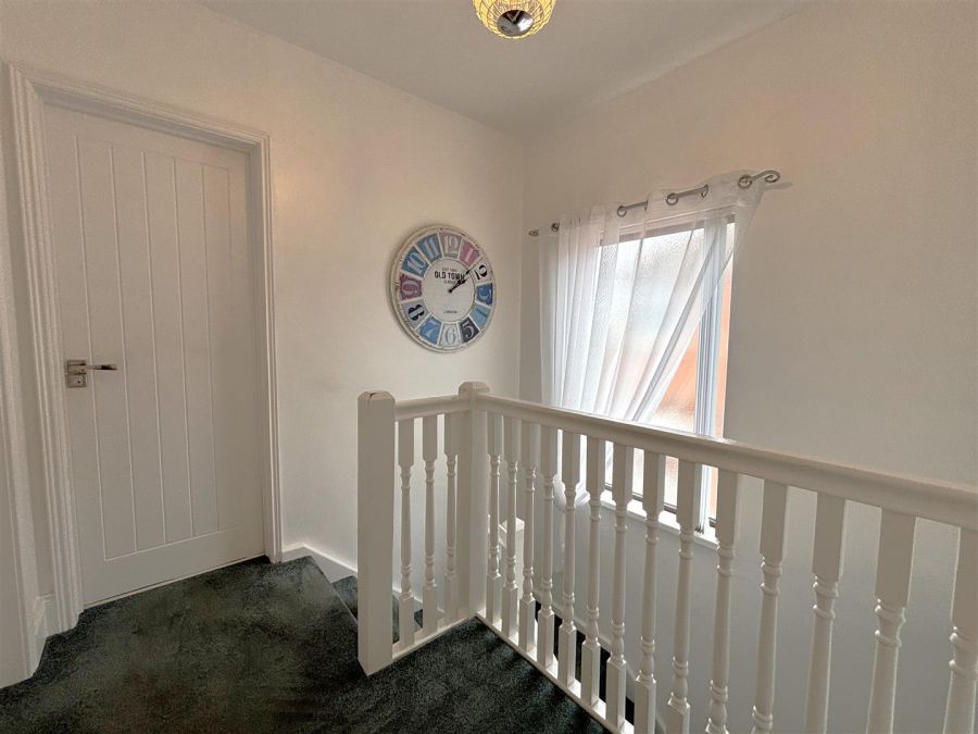 65 Dunkeld Gardens
