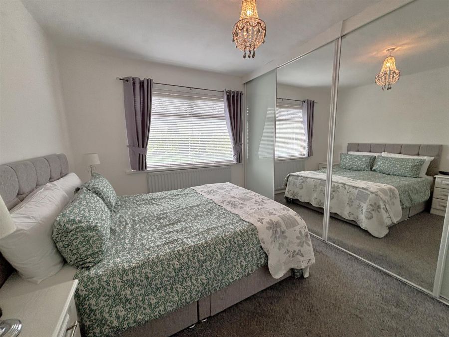 65 Dunkeld Gardens