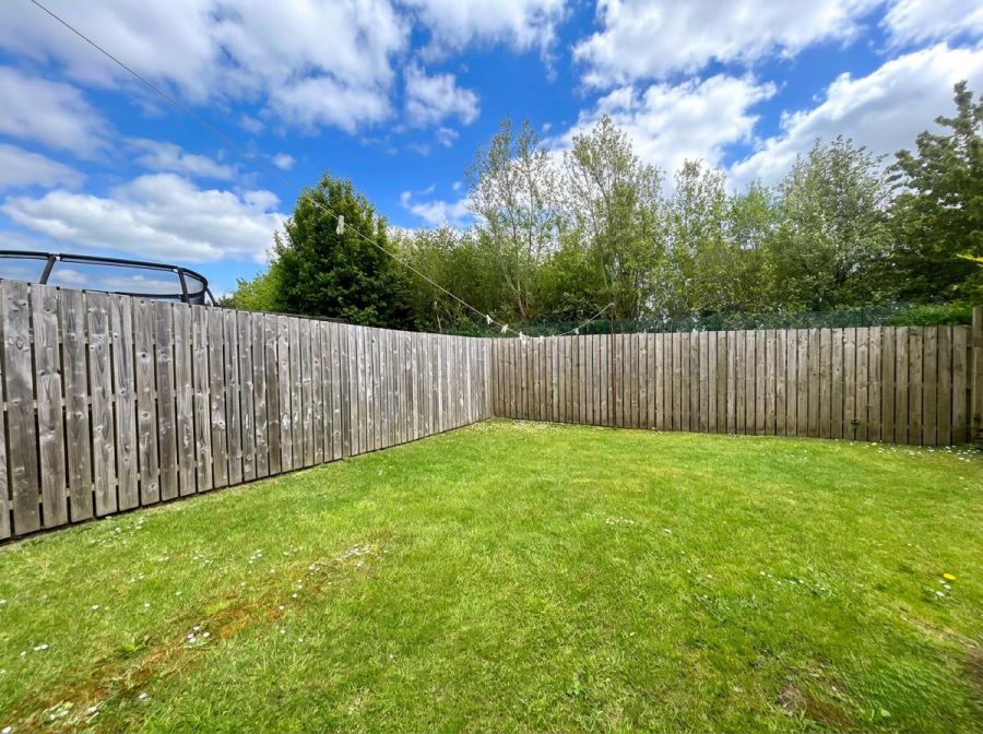 65 Dunkeld Gardens