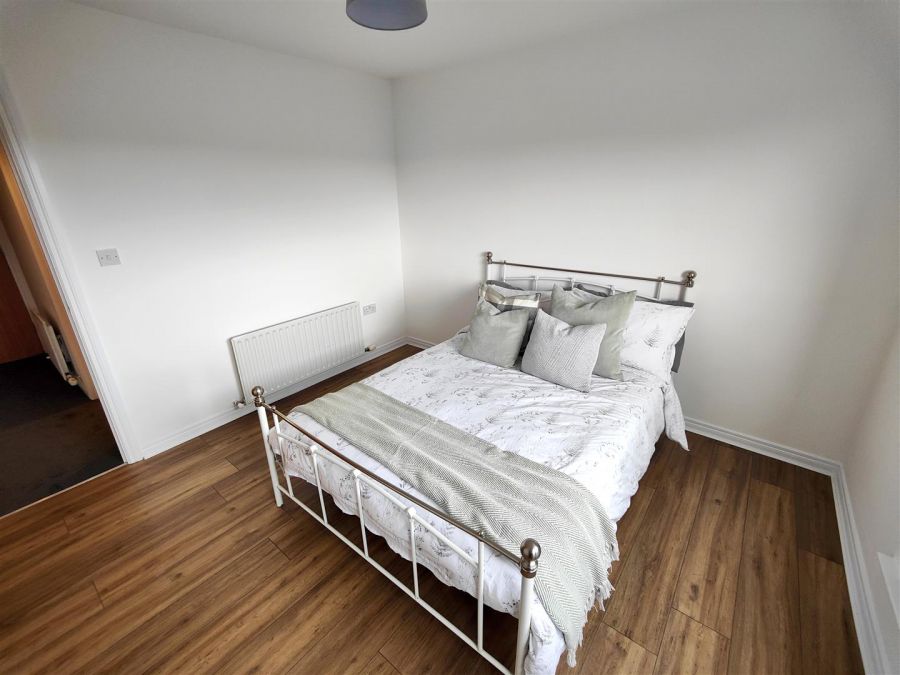 Apt 20 Block E, 678 Shore Road, Horizon Building