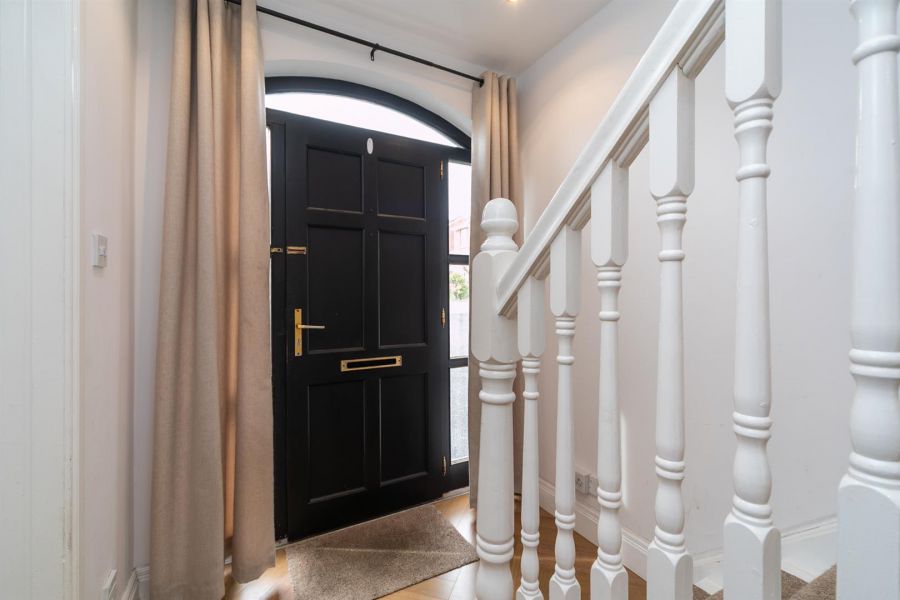 19 Firmount, 581 Antrim Road