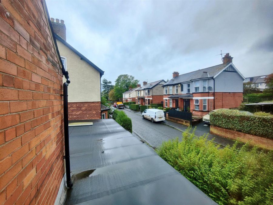 30 Old Cavehill Road
