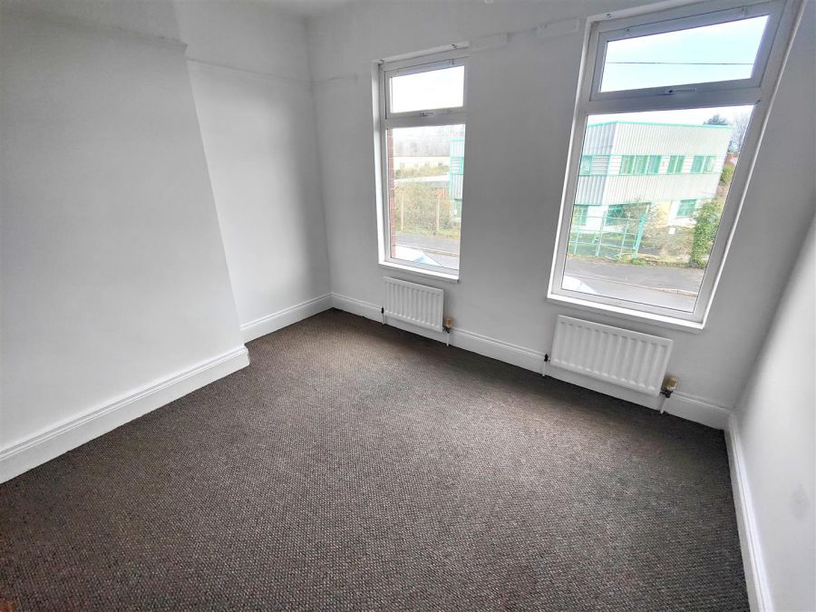 73 Skegoneill Avenue