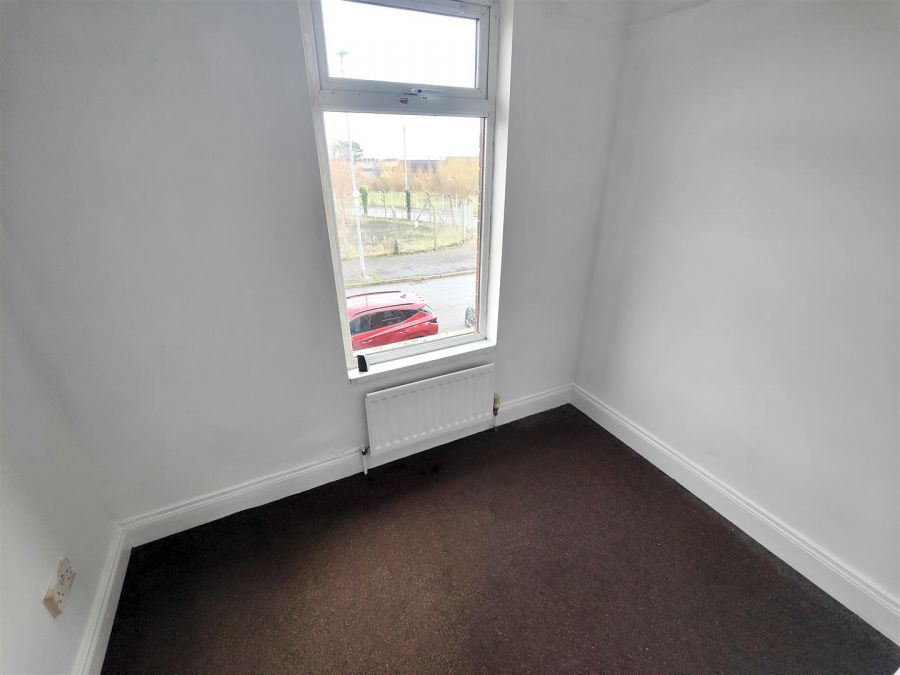 73 Skegoneill Avenue