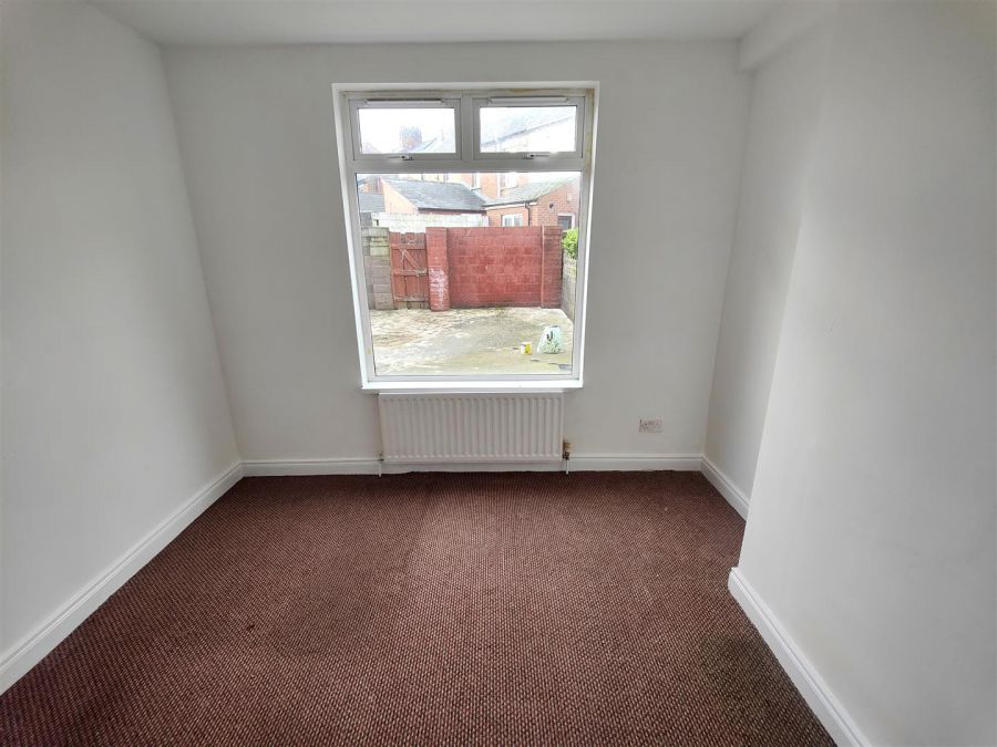 73 Skegoneill Avenue