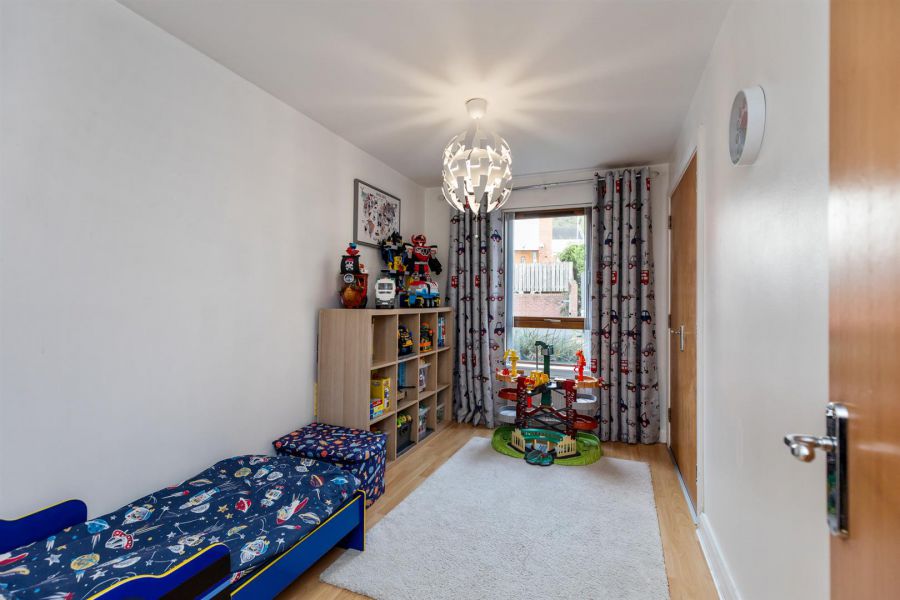 5A Heath Lodge Avenue