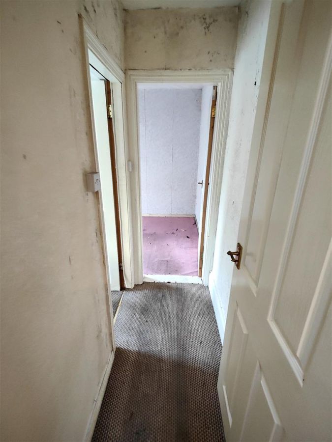 40 Ballygomartin Road