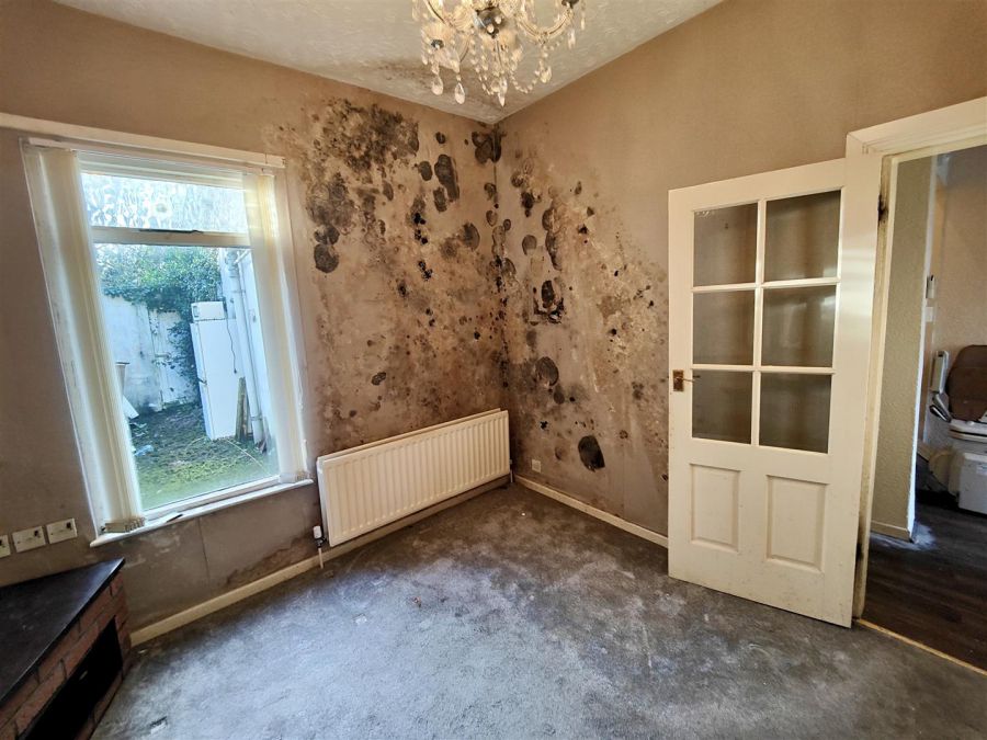 40 Ballygomartin Road