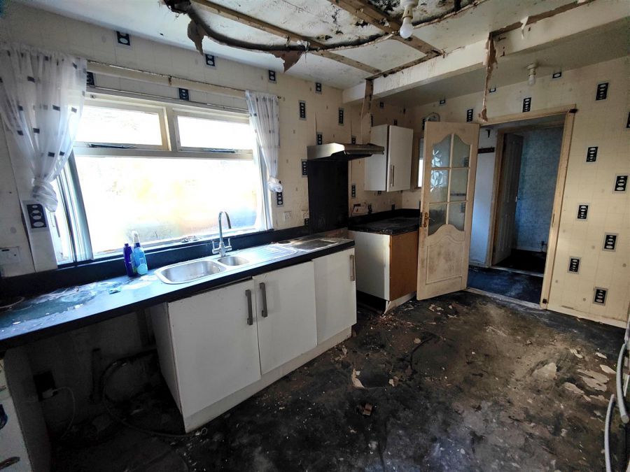 40 Ballygomartin Road