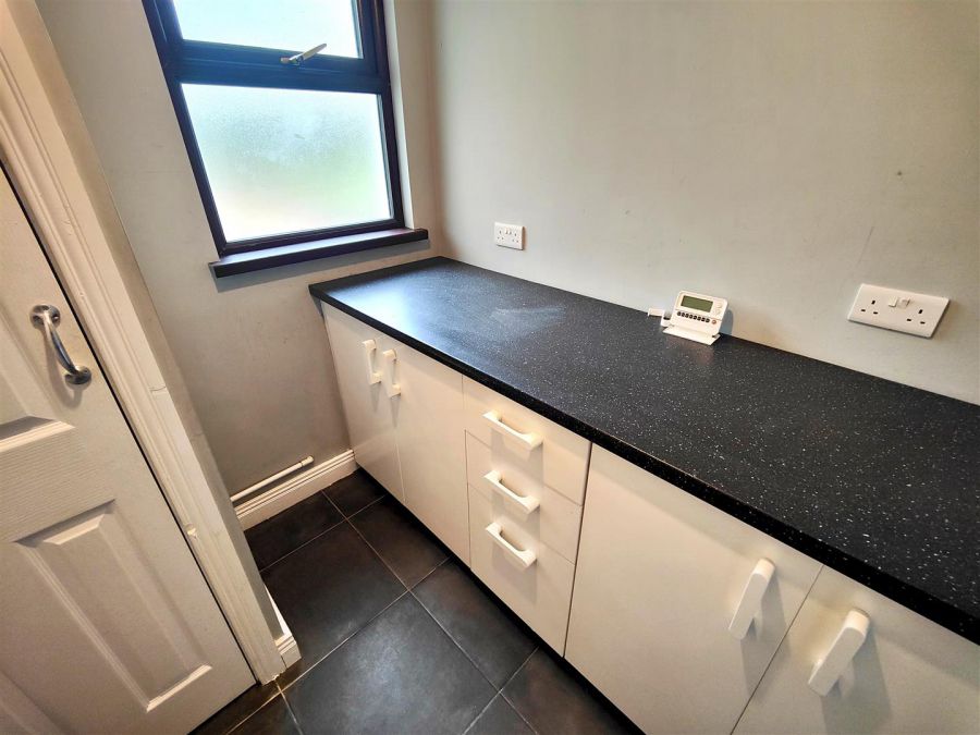 46 Silverstream Gardens