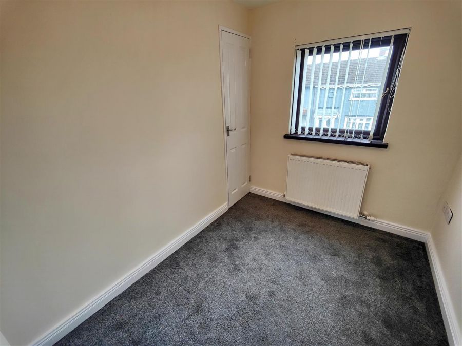 46 Silverstream Gardens