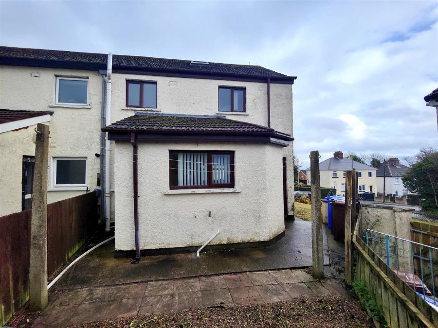 46 Silverstream Gardens