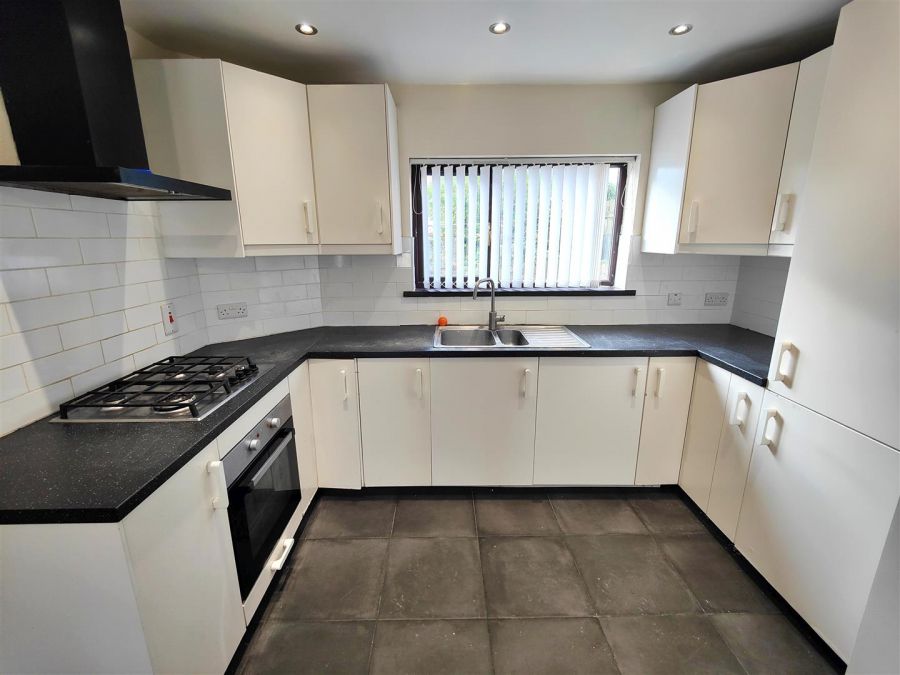 46 Silverstream Gardens