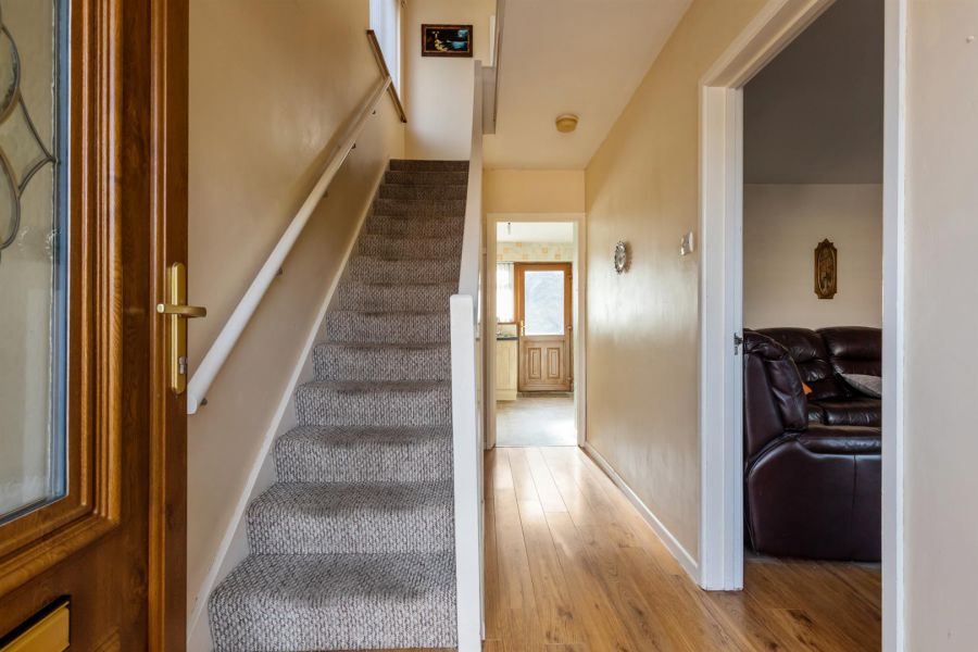 3 Wolfhill Drive 3 Wolfhill Drive