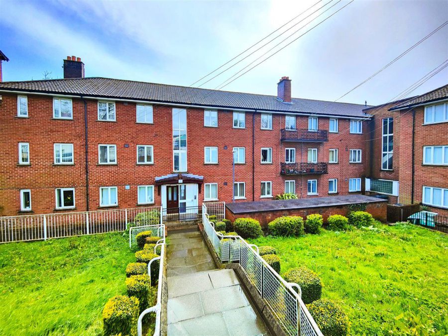 49 Kansas Avenue Flats