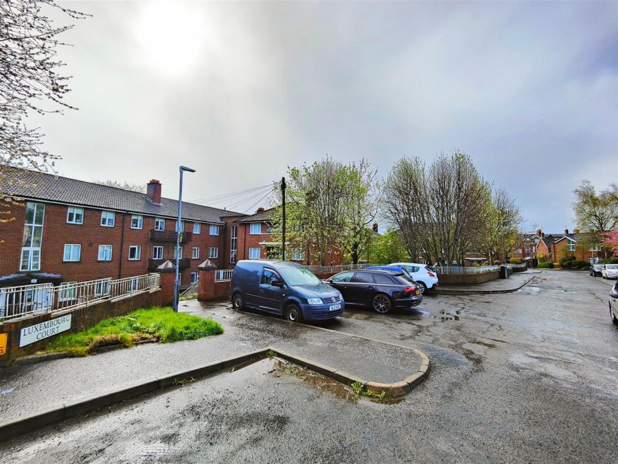 49 Kansas Avenue Flats