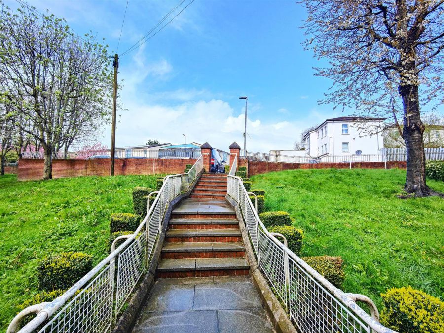 49 Kansas Avenue Flats