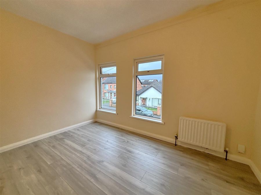 51 Fortwilliam Parade