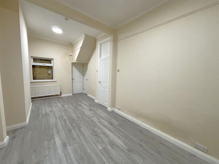 51 Fortwilliam Parade