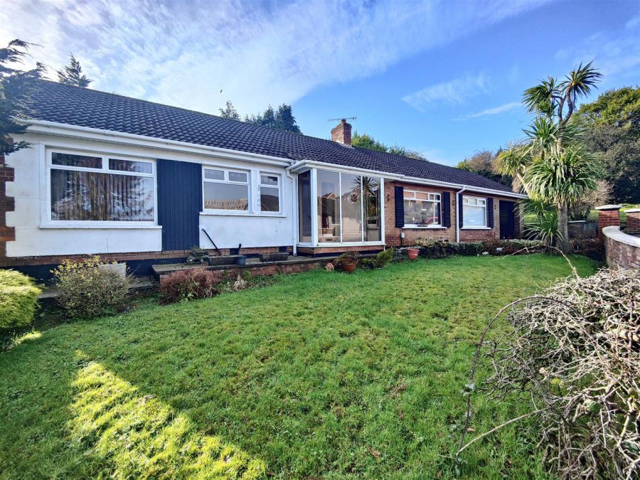 12 Squires Hill Road