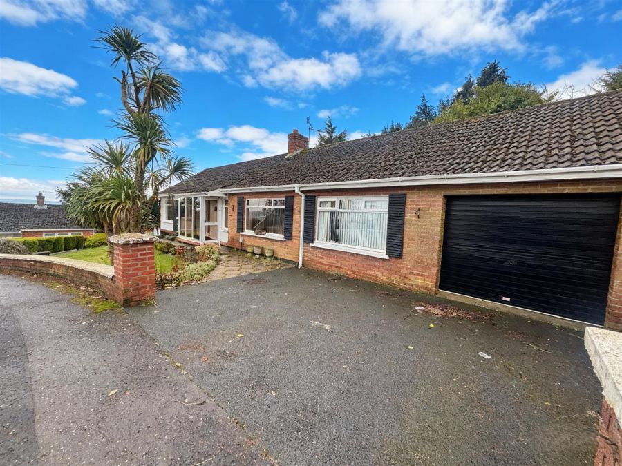 12 Squires Hill Road