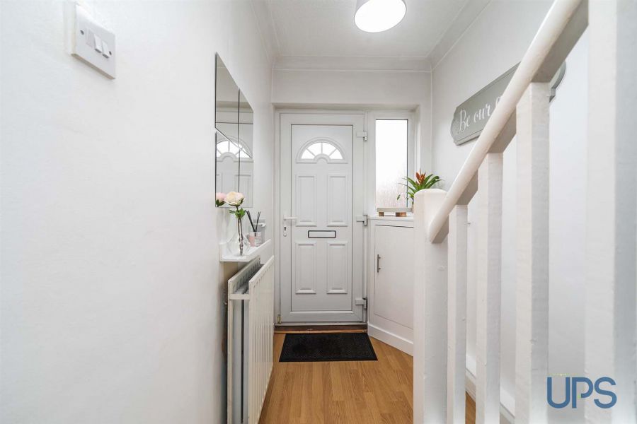 25 Fortwilliam Crescent