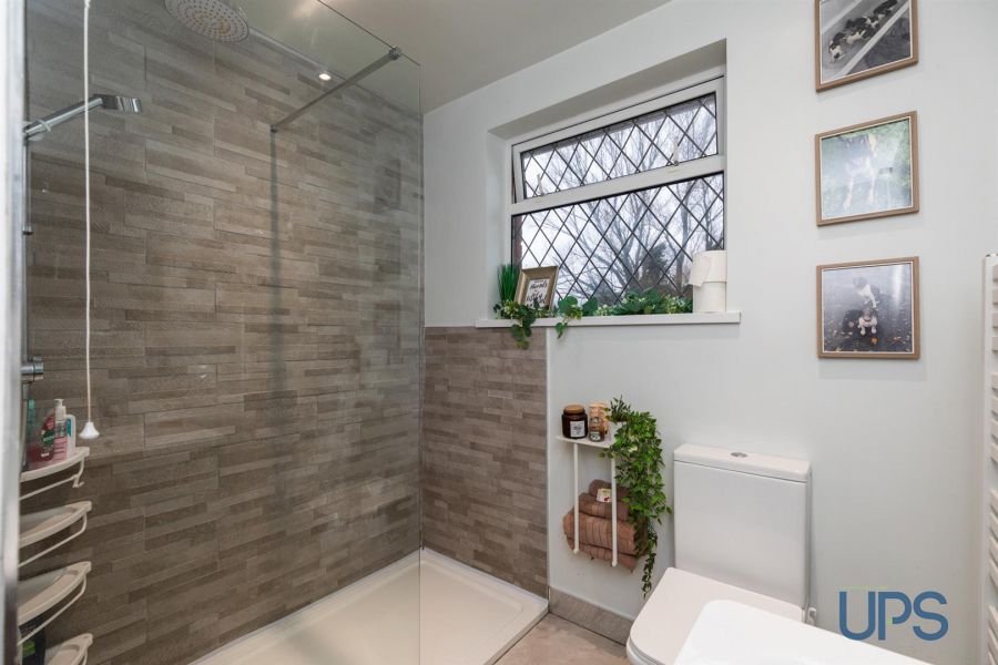 59 Abbeydale Crescent