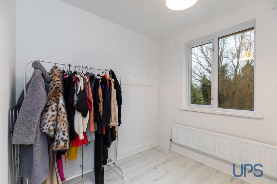 59 Abbeydale Crescent