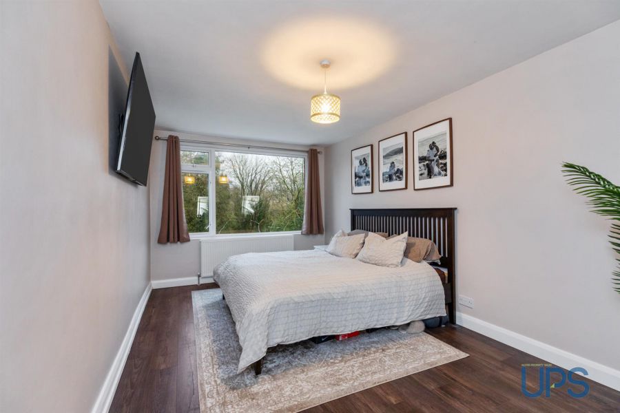 59 Abbeydale Crescent