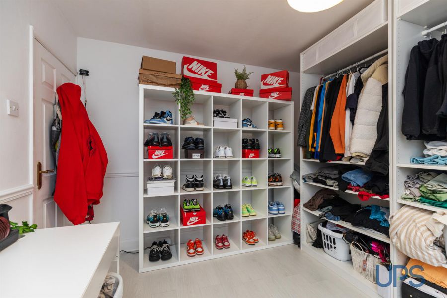 59 Abbeydale Crescent